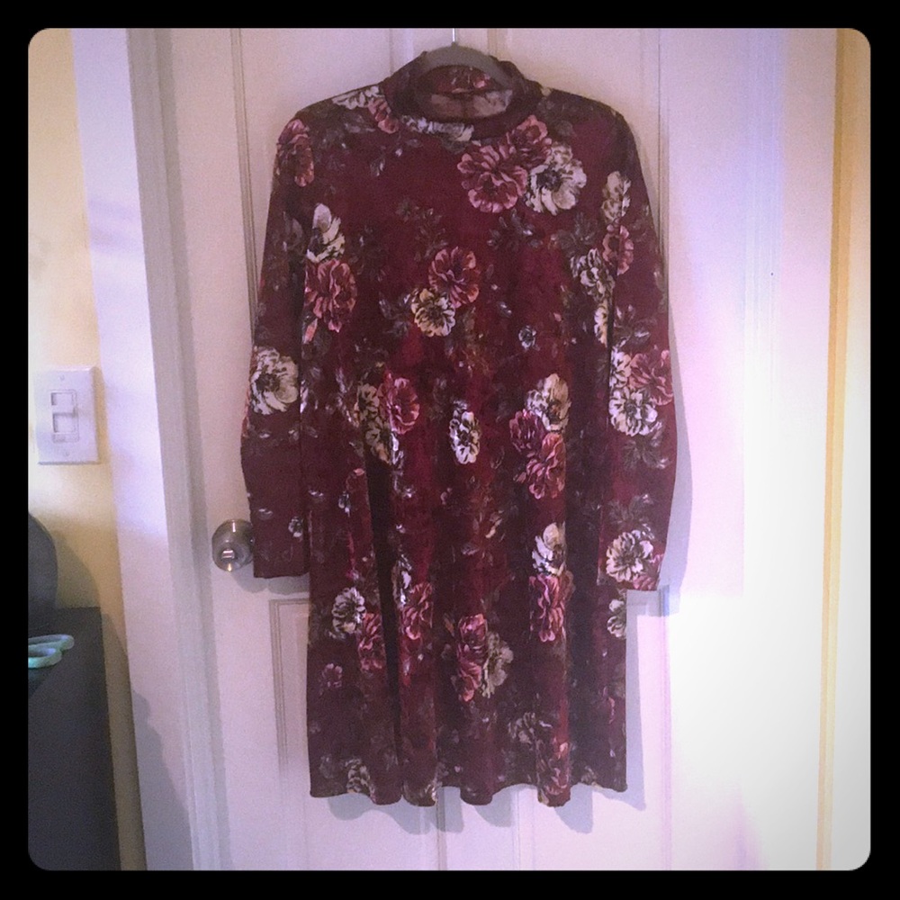 PaoLino Velvet, long-sleeves dress